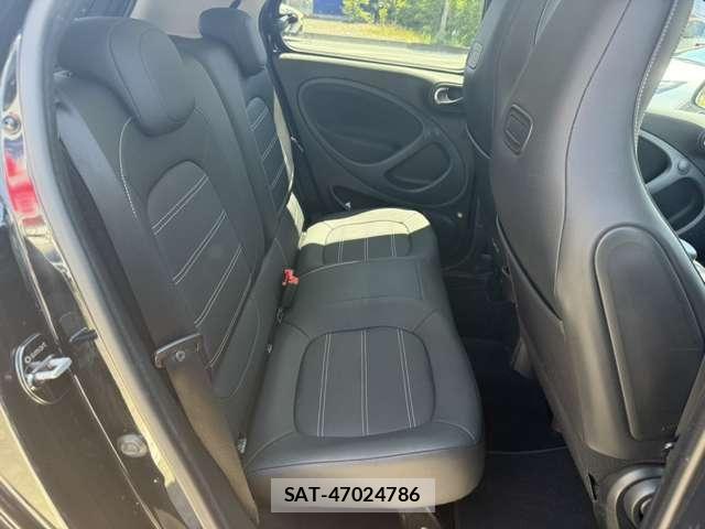 Mcc SMART 2017-10 6995443-9