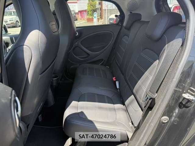 Mcc SMART 2017-10 6995443-11