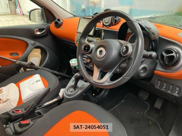 Mcc SMART 2016-03 7328223-8