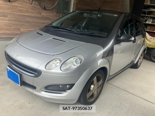 Mcc SMART 2004-11 7501402-1
