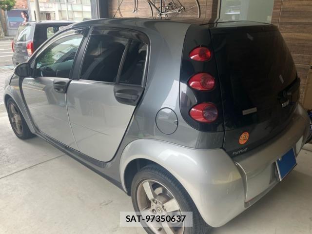 Mcc SMART 2004-11 7501402-3