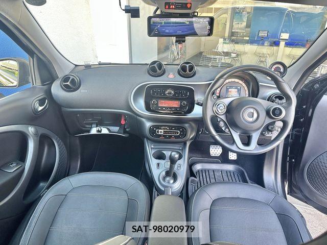 Mcc SMART 2017-06 7979850-1