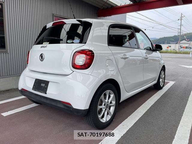 Mcc SMART 2016-11 7979859-1