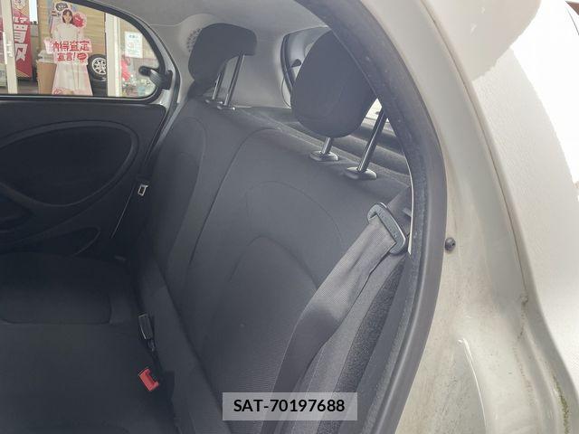 Mcc SMART 2016-11 7979859-26
