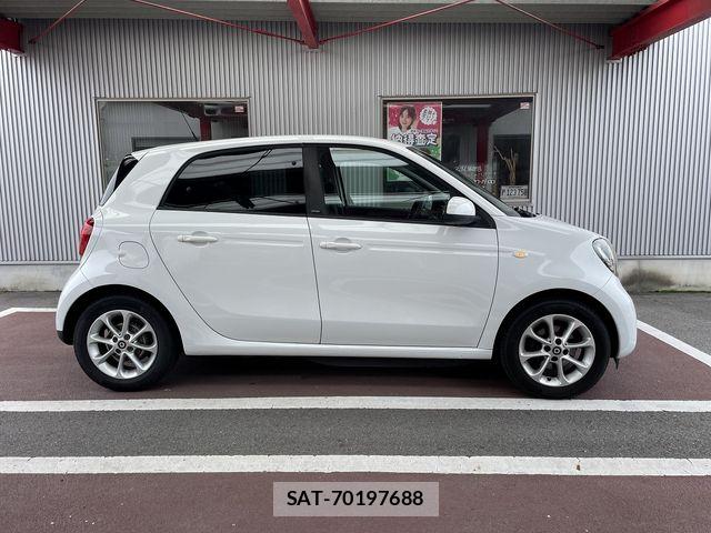 Mcc SMART 2016-11 7979859-3