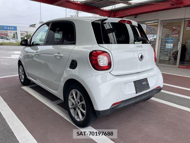 Mcc SMART 2016-11 7979859-6