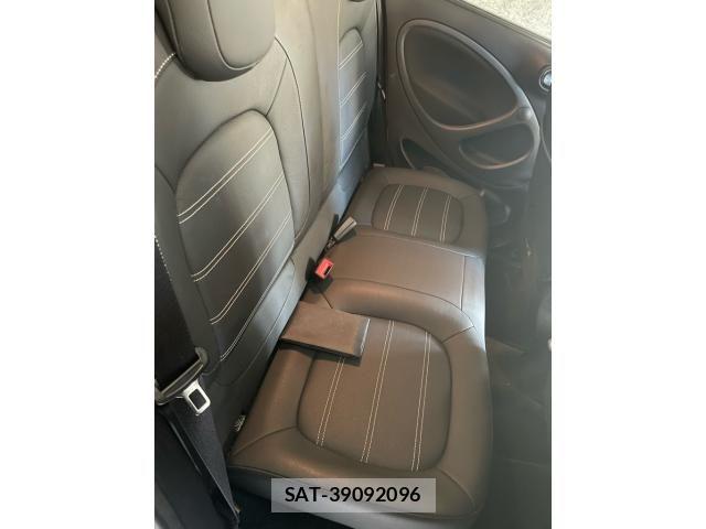 Mcc SMART 2016-11 8131119-8