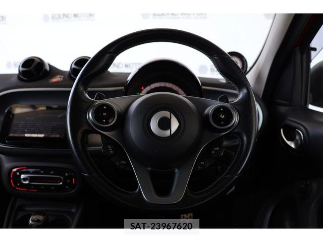 Mcc SMART 2018-05 8208570-9
