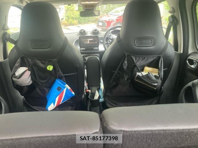 Mcc SMART 2018-05 8366883-9