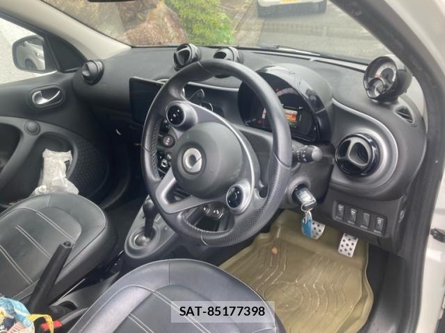 Mcc SMART 2018-05 8366883-7