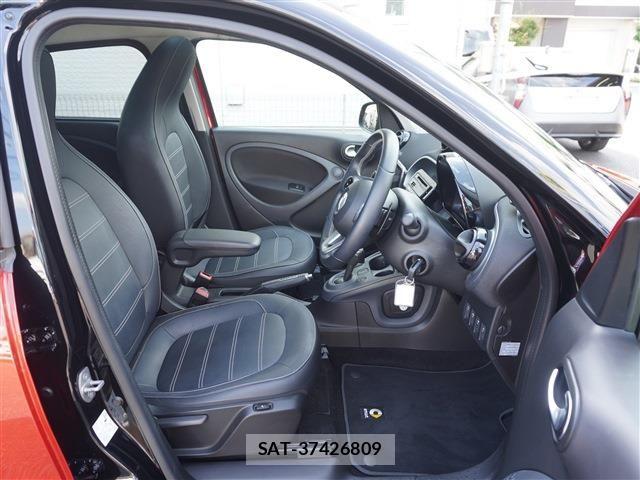 Mcc SMART 2019-11 8366880-11