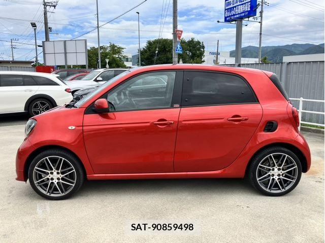 Mcc SMART 2017-01 8413460-4