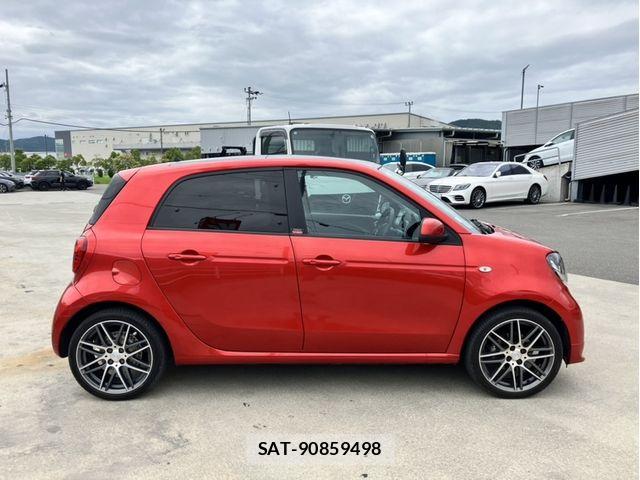Mcc SMART 2017-01 8413460-5