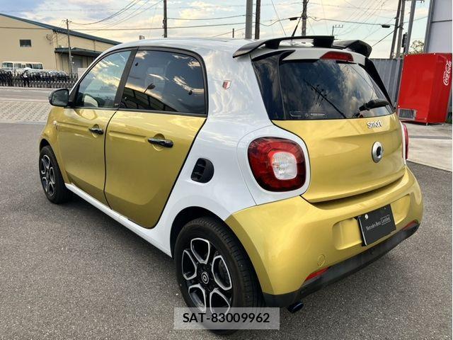 Mcc SMART 2017-03 8525661-2