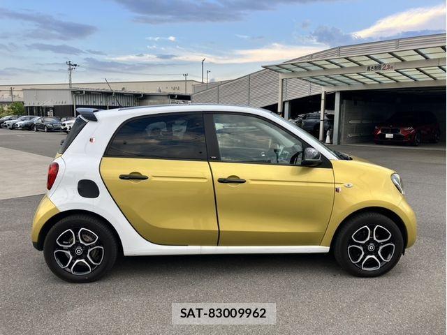 Mcc SMART 2017-03 8525661-5
