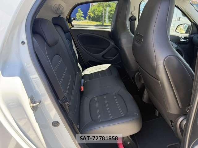 Mcc SMART 2019-05 8562563-9
