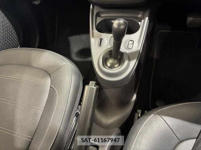 Mcc SMART 2017-05 8627599-8