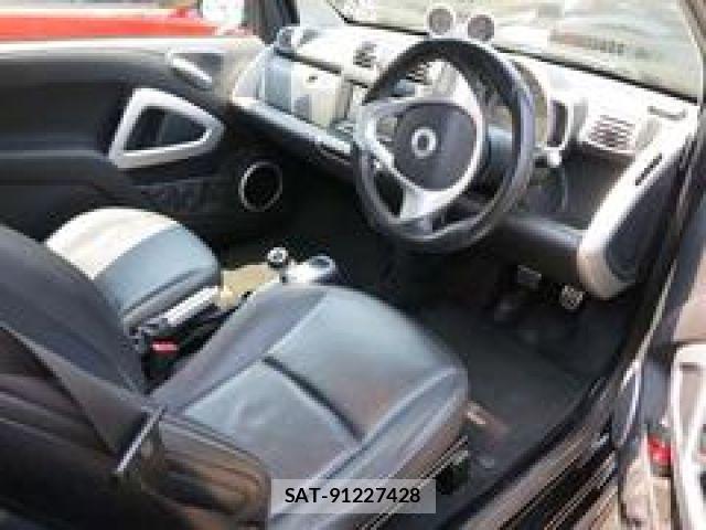 Mcc SMART 2010-08 8666466-1