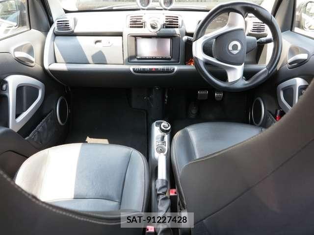 Mcc SMART 2010-08 8666466-4