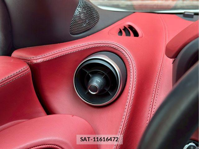 McLaren MCLAREN 2017-01 8208574-10