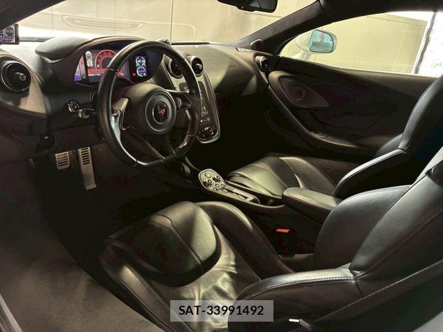 McLaren MCLAREN 2018-03 8245829-1