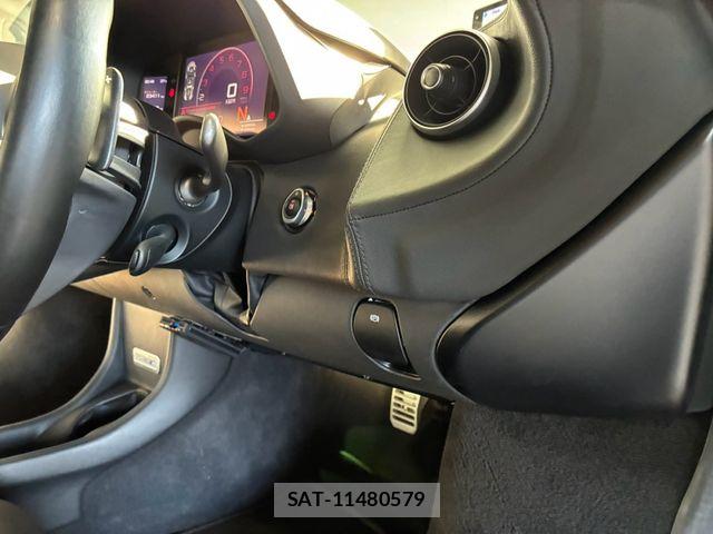 McLaren MCLAREN 2016-09 8457877-23
