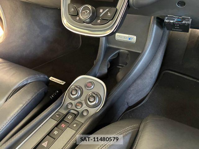 McLaren MCLAREN 2016-09 8457877-29