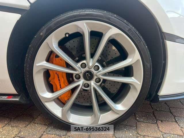McLaren MCLAREN 2016-11 7251429-14