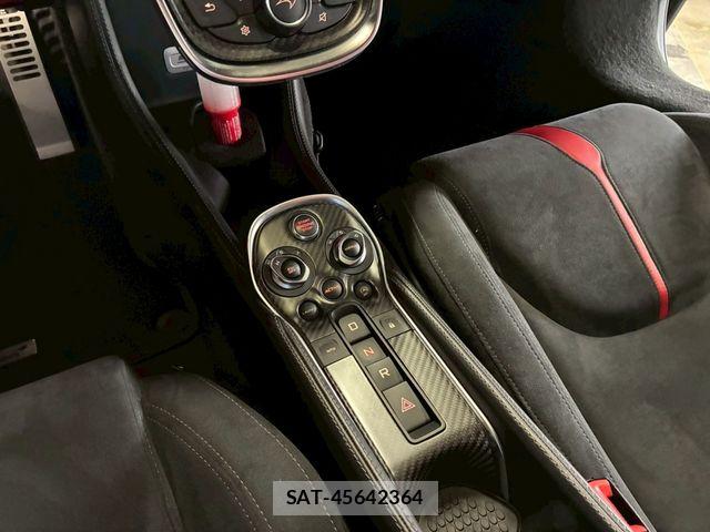 McLaren MCLAREN 2017-09 8208575-25