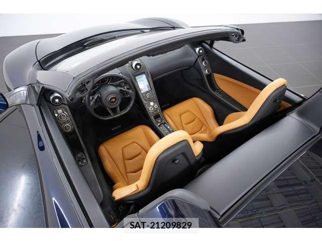 McLaren MCLAREN 2016-09 8074475-12