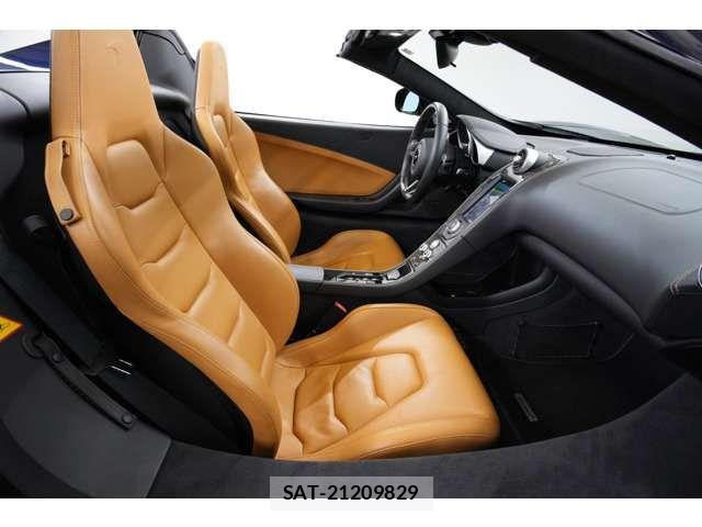 McLaren MCLAREN 2016-09 8074475-15