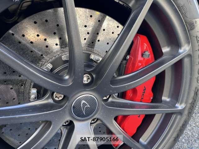 McLaren MCLAREN 2016-06 4045001-14