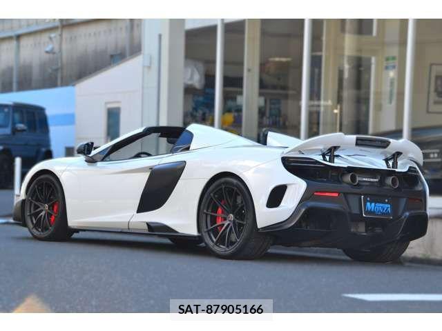 McLaren MCLAREN 2016-06 4045001-5