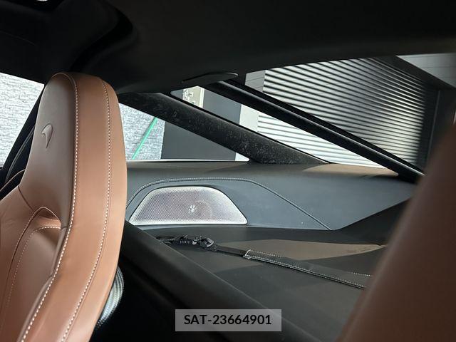 McLaren MCLAREN 2017-06 3907408-12