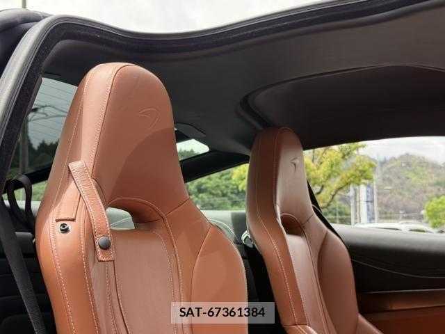 McLaren MCLAREN 2018-01 7962538-16