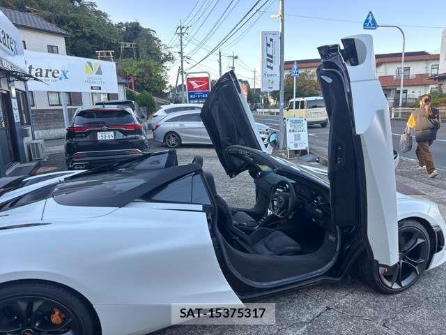 McLaren MCLAREN 2020-01 8315319-20