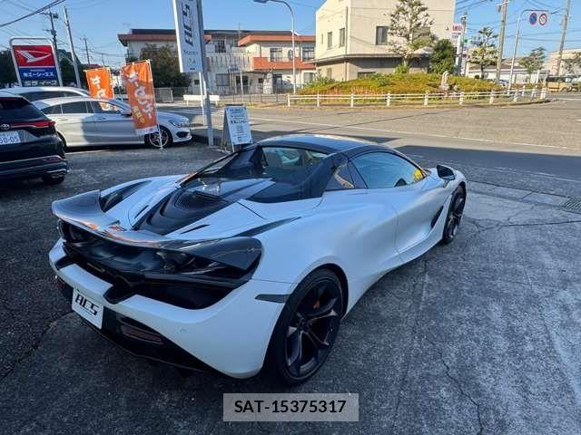 McLaren MCLAREN 2020-01 8315319-5