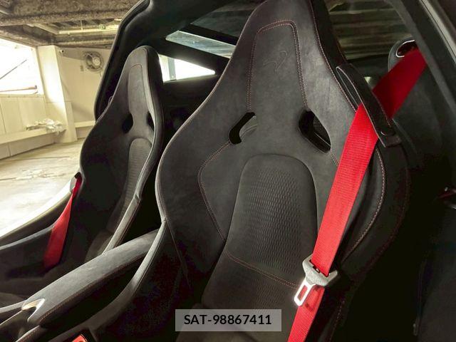 McLaren MCLAREN 2025-01 8131122-18
