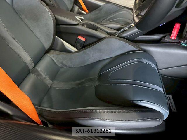 McLaren MCLAREN 2025-03 8230736-18