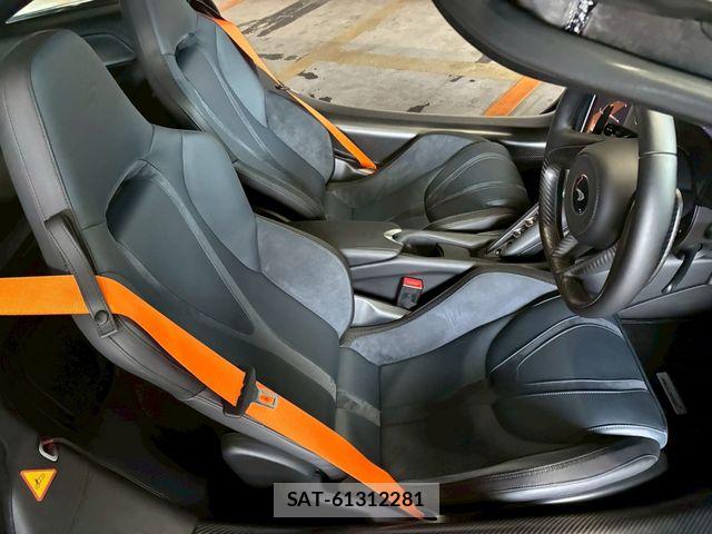 McLaren MCLAREN 2025-03 8230736-2