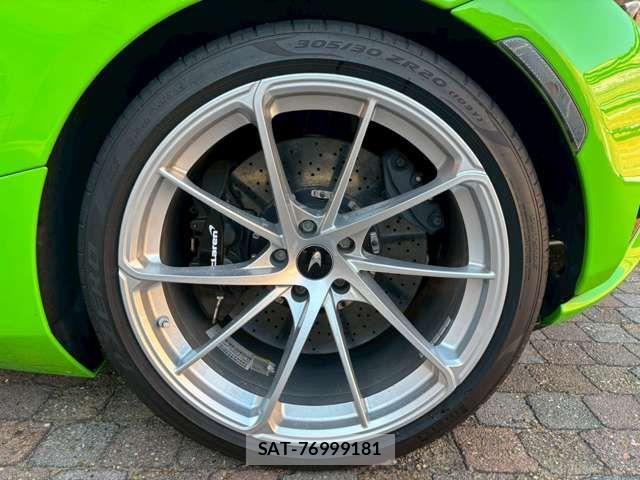 McLaren MCLAREN 2024-01 4371694-13