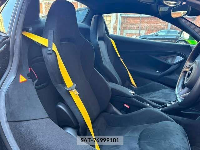 McLaren MCLAREN 2024-01 4371694-14