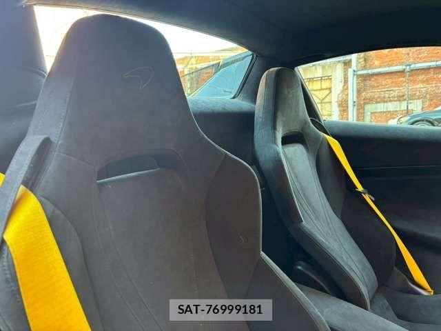 McLaren MCLAREN 2024-01 4371694-18