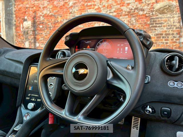 McLaren MCLAREN 2024-01 4371694-20