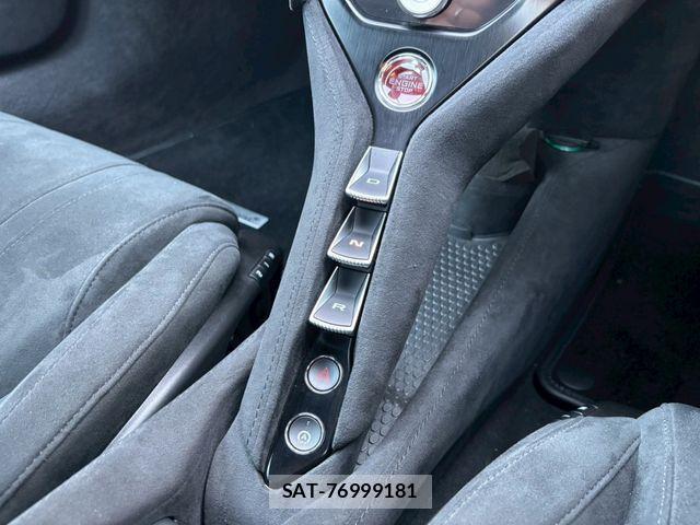 McLaren MCLAREN 2024-01 4371694-21