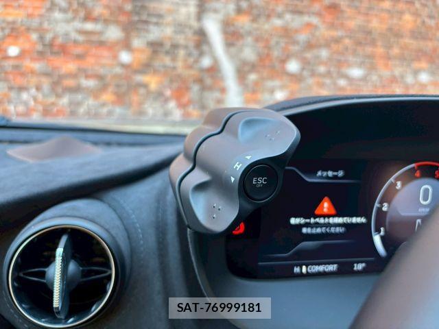 McLaren MCLAREN 2024-01 4371694-22