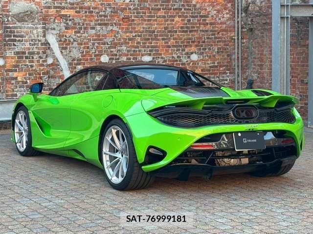 McLaren MCLAREN 2024-01 4371694-8