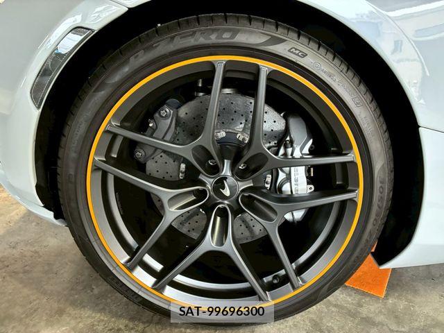 McLaren MCLAREN 2024-07 8245828-10
