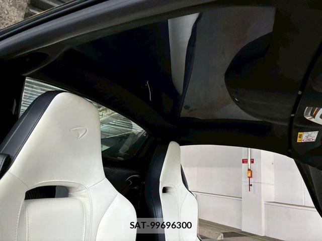 McLaren MCLAREN 2024-07 8245828-21