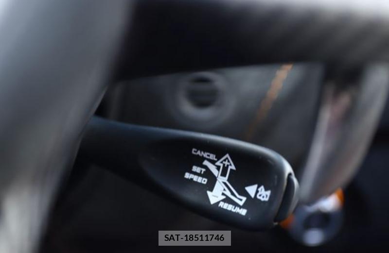 McLaren MCLAREN 2022-07 6669103-25